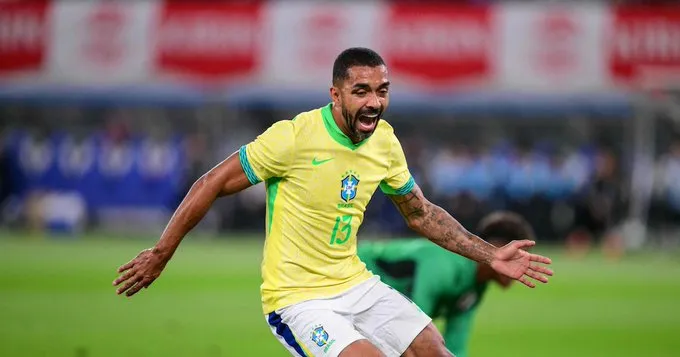 Quem é Paulo Henrique, lateral da seleção que fez gol e foi torcedor no Maracanã há um mês?