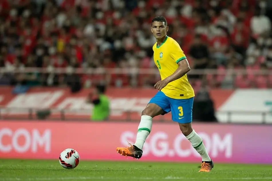 Derrota para o Japão reacende debate por veteranos: torcida pede Thiago Silva e Fábio na Seleção