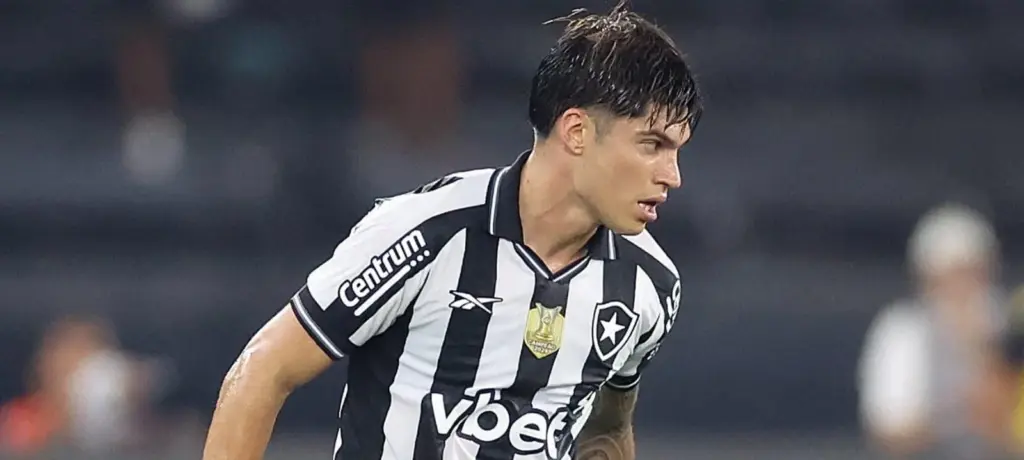 Correa e Alex Telles seguem como desfalques do Botafogo