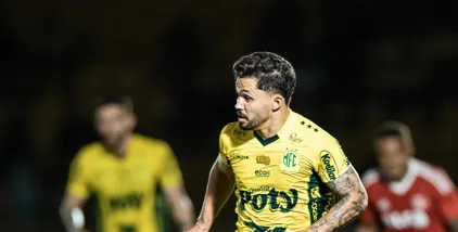 Alesson faz gol mais rápido do Brasileirão. Veja quem ele superou!