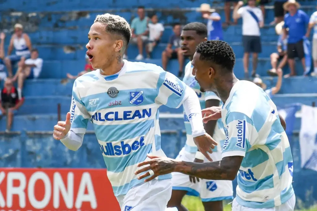 2535781d b098 4ecd 84bc b14e47be92a6