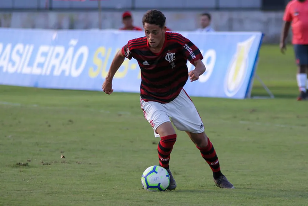 Pedro Arthur na base do Flamengo — Foto: João Carlos Gomes/ La Marca