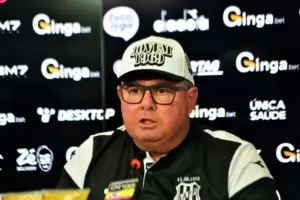 Marcelo Fernandes nega sondagens e prioriza renovação com a Ponte Preta