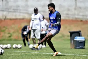 Artur escreve carta de despedida da Ponte Preta: 'Grato por tudo o que vivi'