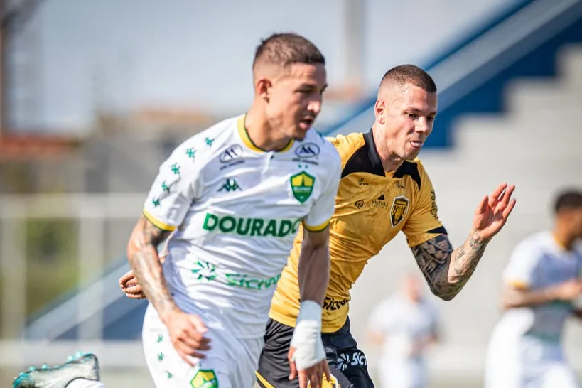 Amazonas 2 x 0 Cuiabá - Vitória para seguir vivo na disputa contra o Z-4 (Foto: Ascom/Dourado)