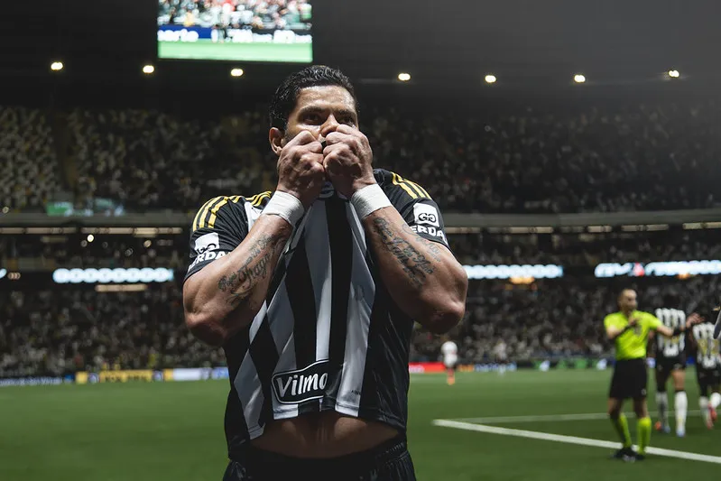 Com Hulk e Vitor Roque, veja a Seleção FI da 32ª rodada do Brasileiro