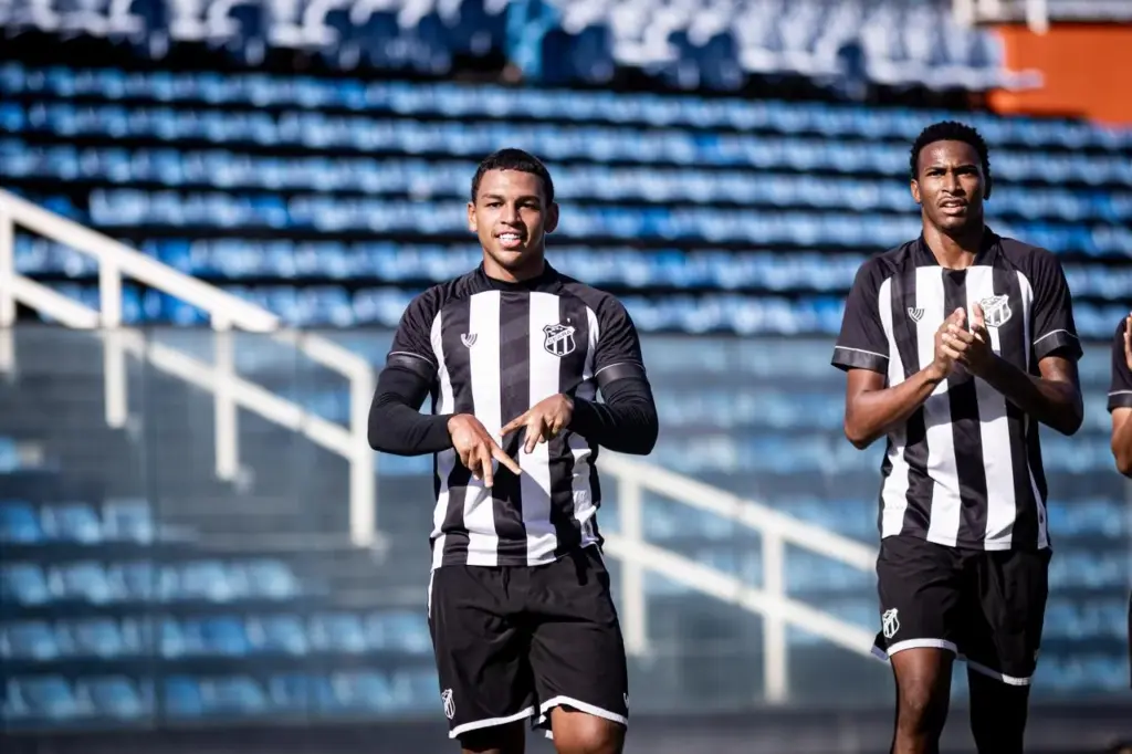 TAÇA FARES LOPES: Ceará vence Tirol e segue com 100%