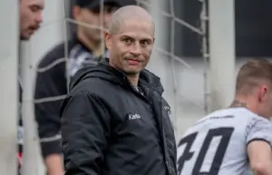 Alex salva Operário-PR e vive momento inédito na carreira