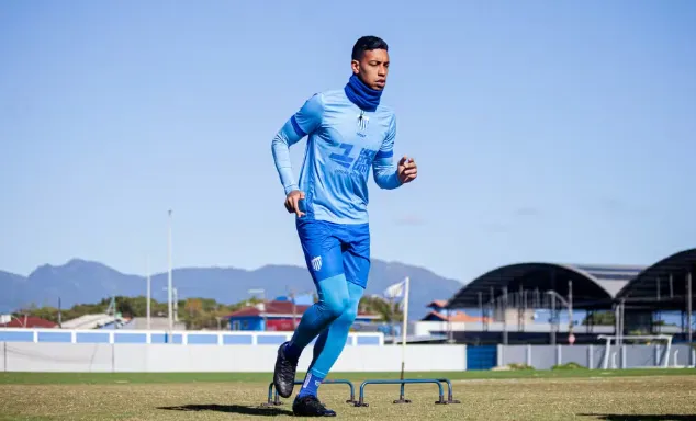 Ponte Preta mira contratação de Alef Manga para 2026 2 Foto: Divulgação / Avaí F.C