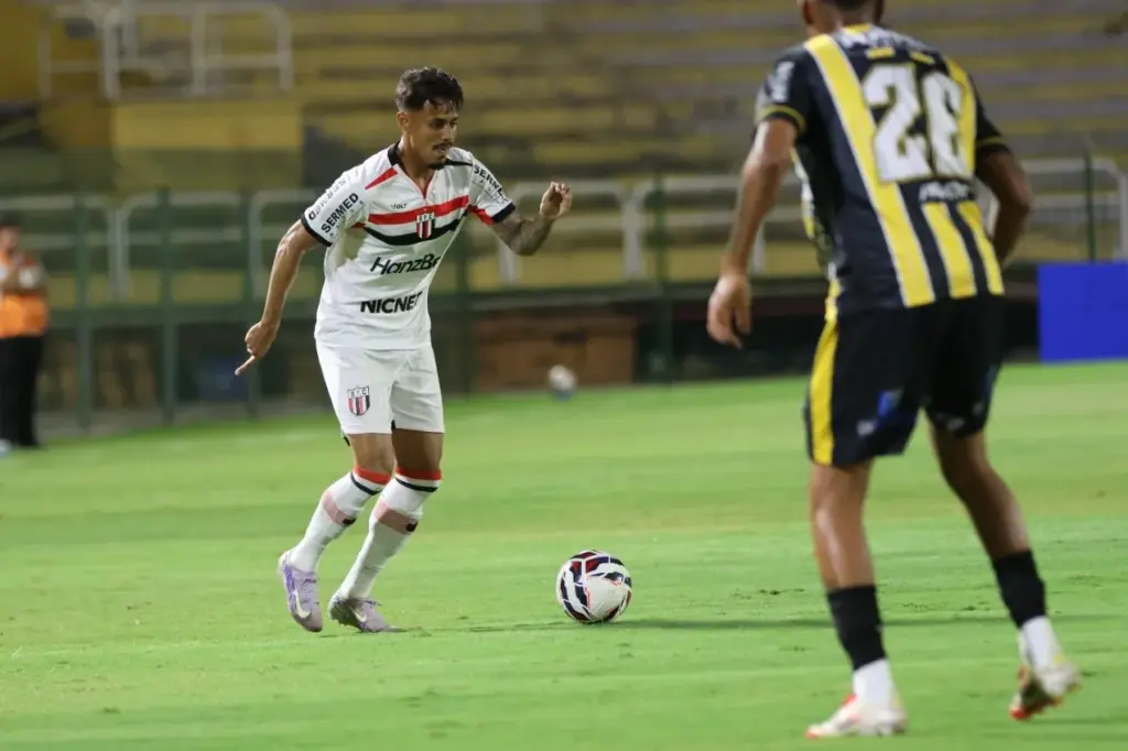 Botafogo SP bate Volta Redonda na Serie B 4