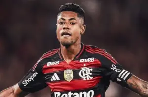 Flamengo: Filipe Luís rasga elogios a Bruno Henrique e Arrascaeta: 