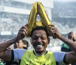 Coritiba com a mão na taça e cinco times brigando pelo acesso, veja as probabilidades