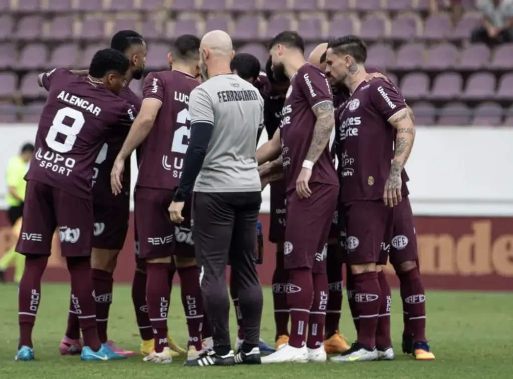 Operário-PR x Ferroviária - É tudo ou nada para a Ferrinha