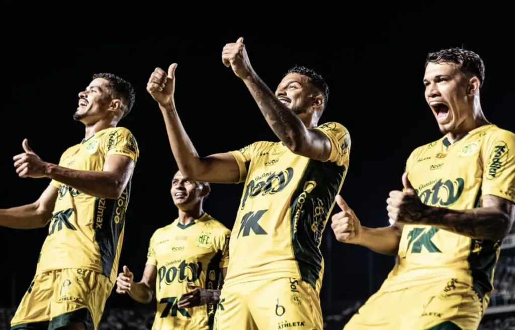 Reinaldo manda recado a rivais da Libertadores: 