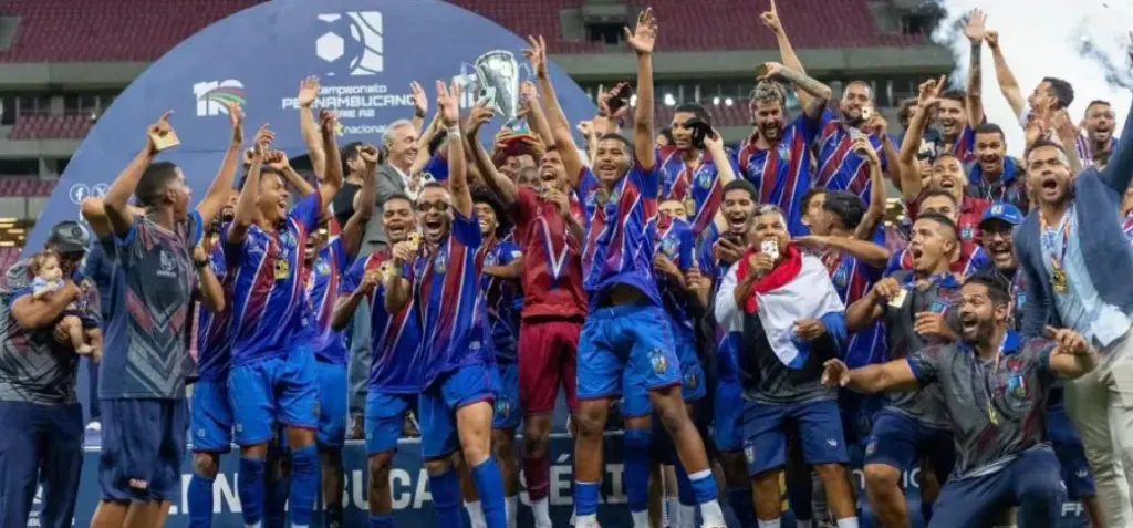 PERNAMBUCANO: Vitória vence América-PE nos pênaltis e conquista título da Série A2