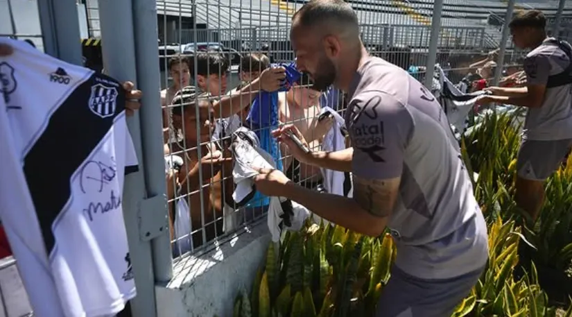 Diego Tavares está nos planos da Ponte Preta para 2026 2 Diego Tavares, atacante da Ponte Preta - Foto: Reprodução Instagram/@diego.tavares91