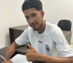 Comercial anuncia zagueiro para o Paulistão Série A4