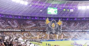 Ceará e Fortaleza empatam em jogo marcado por apitos e confusão da torcida