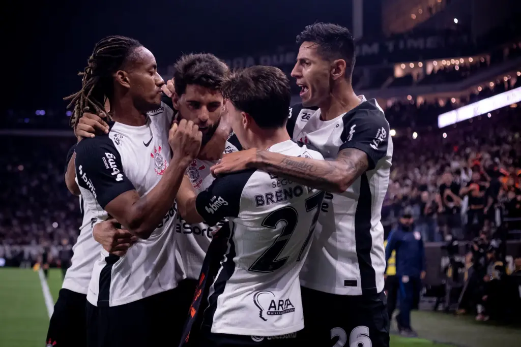 Corinthians mantém chances de Libertadores após vitória no clássico (Foto: Rodrigo Coca / Corinthians)