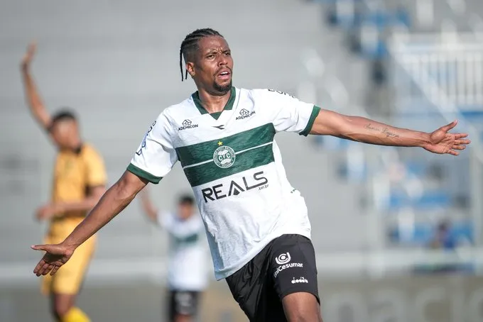 Coritiba bate Amazonas e confirma o titulo da Serie B