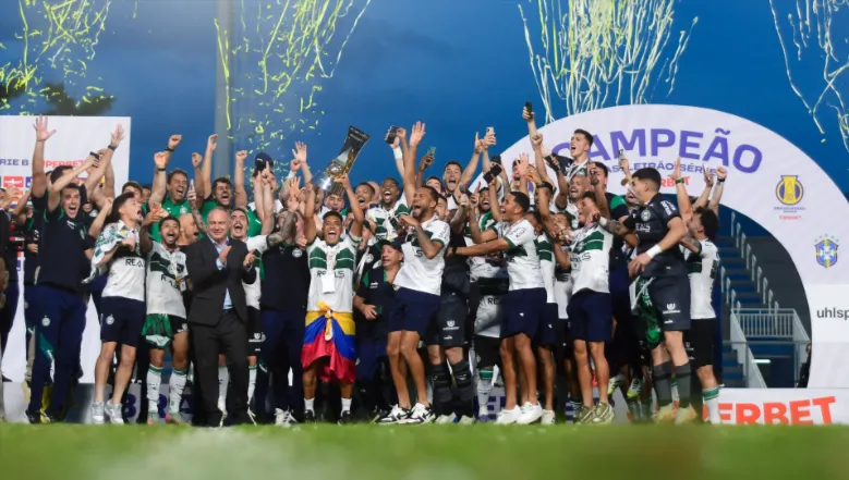 Coritiba recebe taca da Serie B