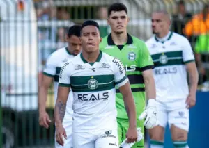 Paysandu x Coritiba - Onde assistir e escalações!