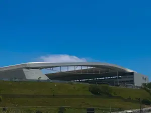 Empresário avalia possível compra do Corinthians: 