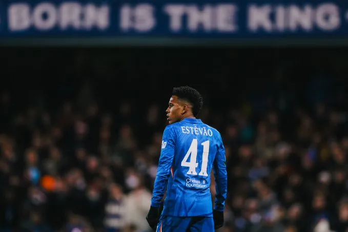 Estêvão iguala marca de Mbappé e Haaland na Champions