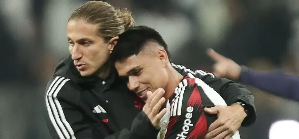 Flamengo encara o Fluminense com extensa lista de pendurados