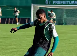 Chapecoense x Atlético-GO -  Chape precisa vencer e secar o G4