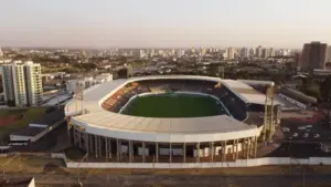 Athletico-PR tenta ingresso extra e recebe negativa da Ferroviária