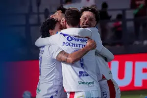 Bareiro exalta entrega do Fortaleza após vitória sobre o Bragantino