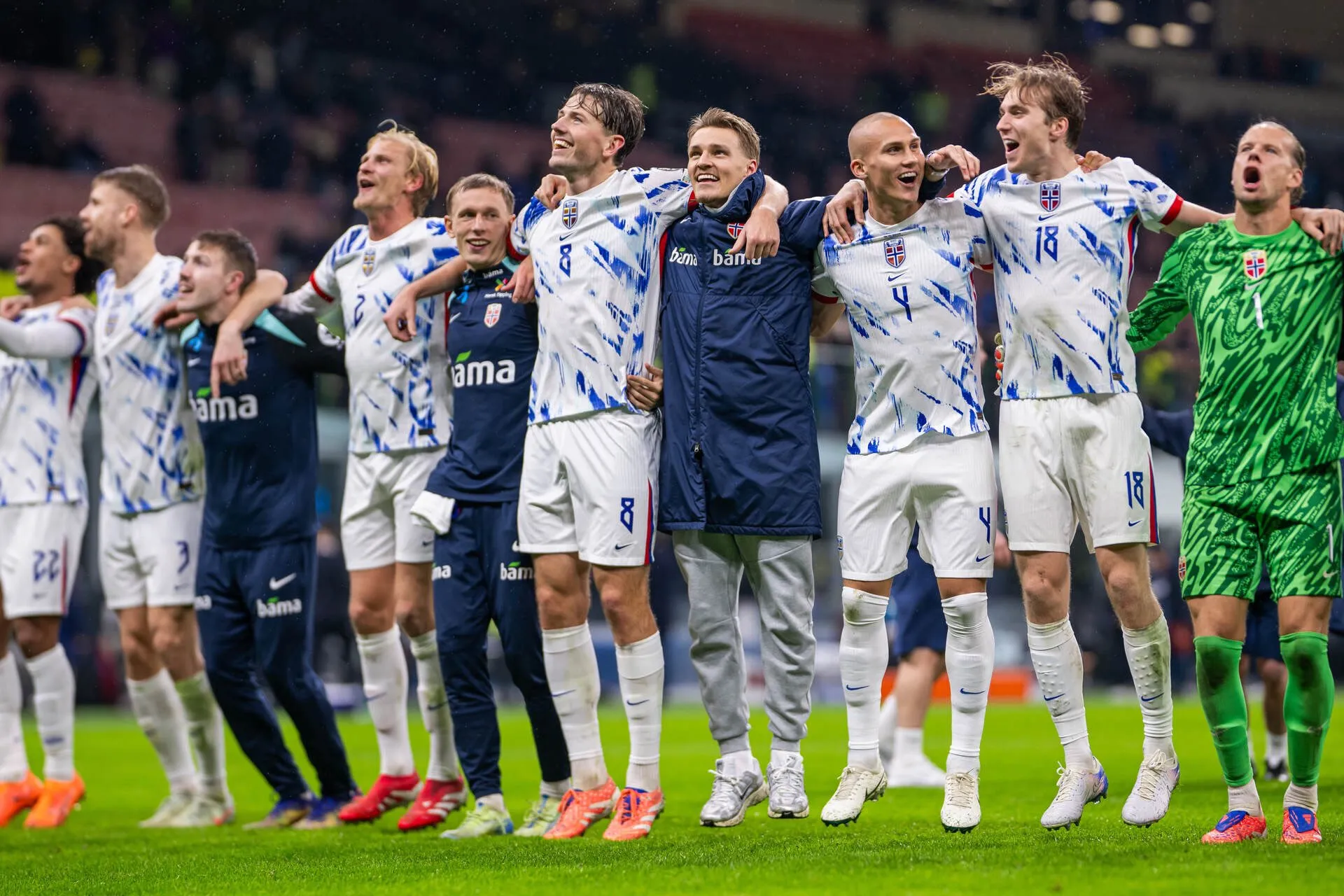 Noruega volta à Copa do Mundo após 28 anos e manda Itália novamente para repescagem