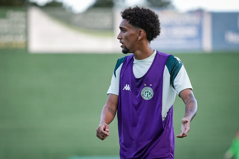 Guarani encaminha empréstimos de dois jogadores para clubes da Série A2 3 Cauê tem contrato com o Guarani até 2028 - Foto: Raphael Silvestre