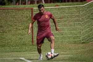 Guarani contrata atacante Guilherme Parede para 2026