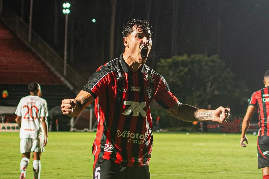 Lucas Halter destaca vitória contra o Inter: “Era uma final”