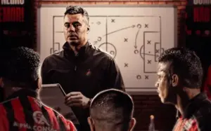 Vitória empata com Botafogo e técnico lamenta chance perdida