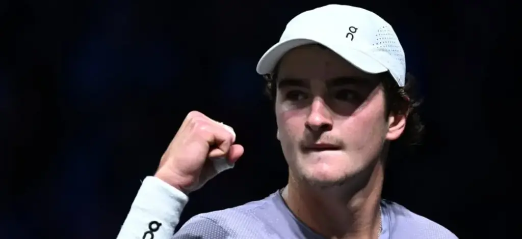 João Fonseca entra na disputa por prêmio da ATP após subir no ranking