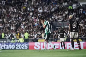 Vasco 1 x 3 Juventude - Cruzmaltino vacila e amarga nova derrota no Brasileirão