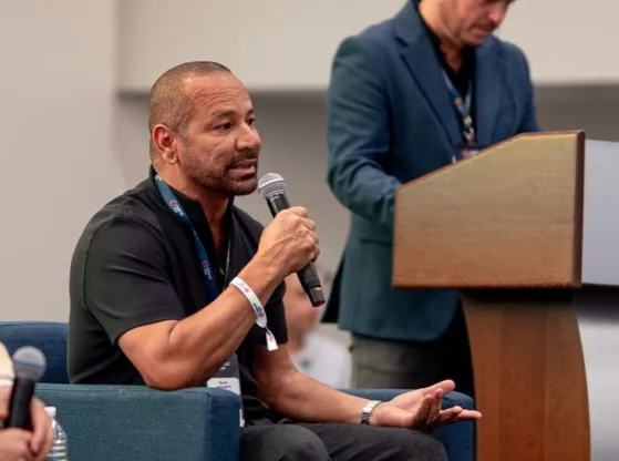 Empresa de Neymar Pai prepara anúncio da compra da marca Pelé