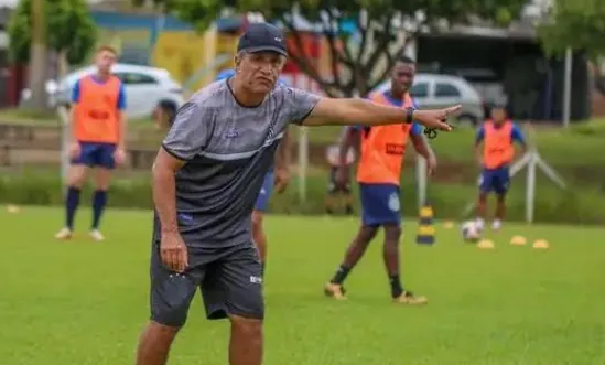Toninho Cobra vai comandar estreante na Copa São Paulo de 2026