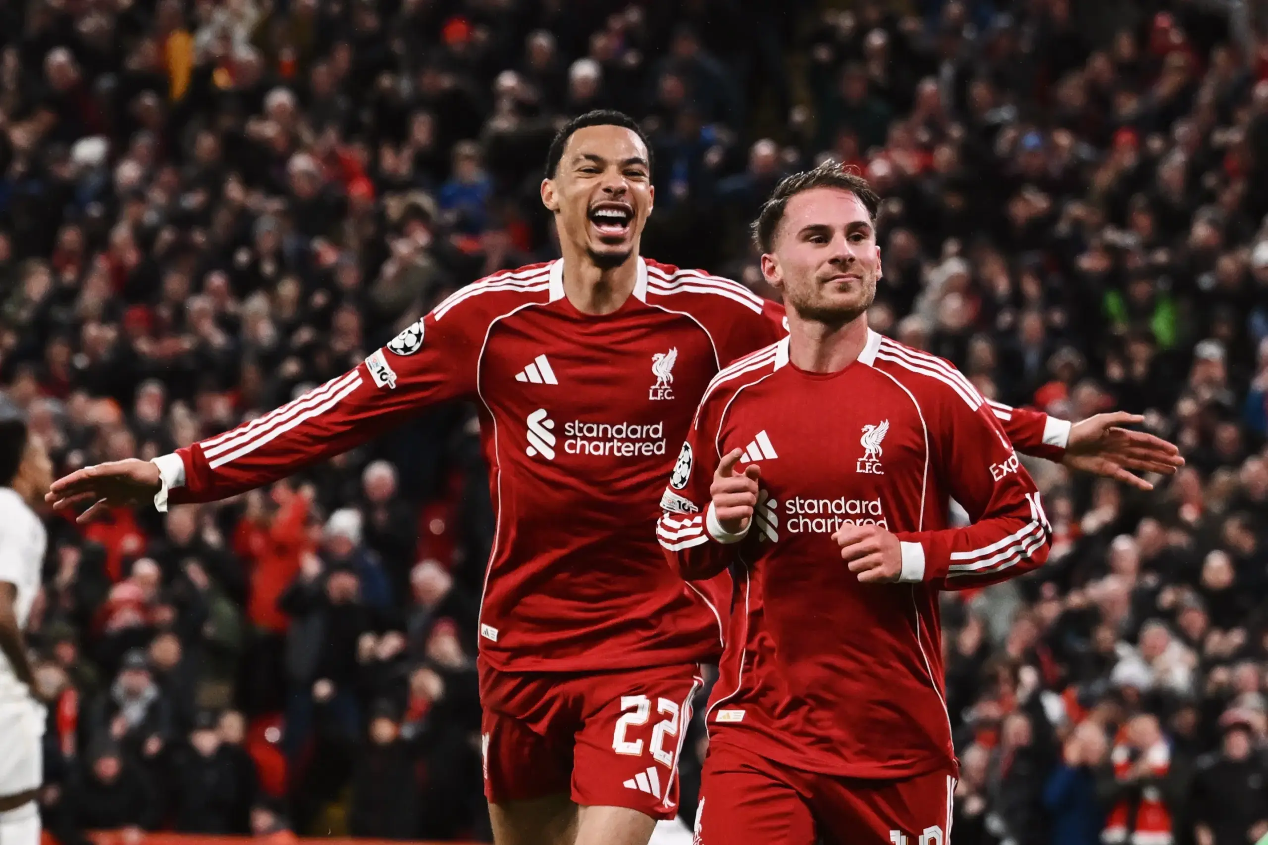 Liverpool massacra Real Madrid, supera noite de gala de Courtois e cola no topo da Champions