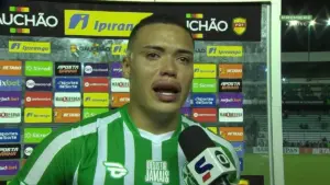 Mandaca se emociona com provável rebaixamento do Juventude