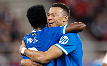 Mbappé elogia Vini jr em vitória do Real Madrid na Champions