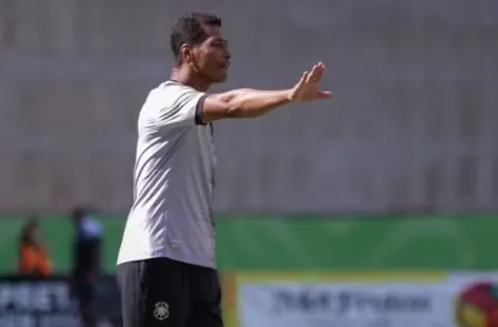 Presidente confirma Eleomar Pereira como novo técnico do Capixaba