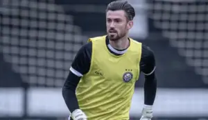 Série B: Operário-PR estende contrato do goleiro Elias até 2027