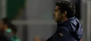 Palmeiras encara o Santos com desfalque e busca manter a liderança no Brasileirão