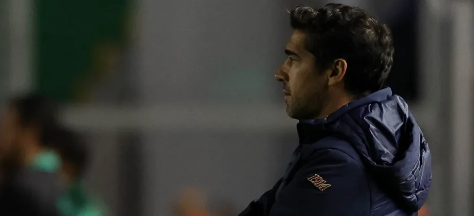 Palmeiras encara o Santos com desfalque e busca manter a liderança no Brasileirão