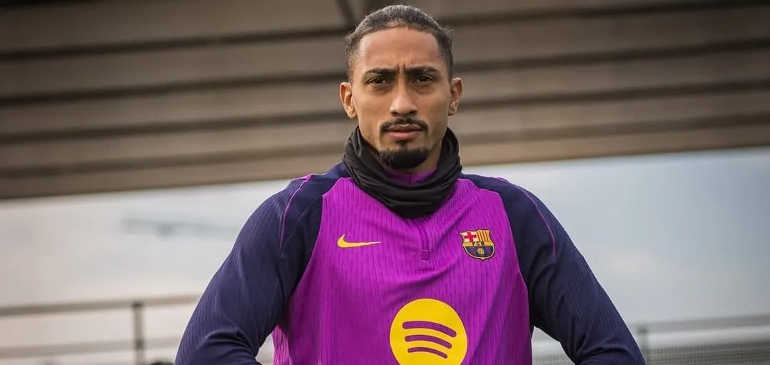 Barcelona confirma retorno de Raphinha após quase dois meses fora