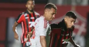 Internacional perde outra e Ramón Díaz promete luta até o fim